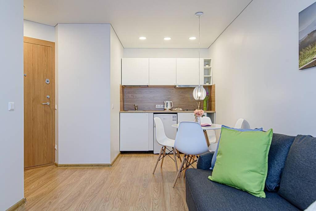 Bright Apartment,For 1-4,Near Old Town 빌뉴스 외부 사진